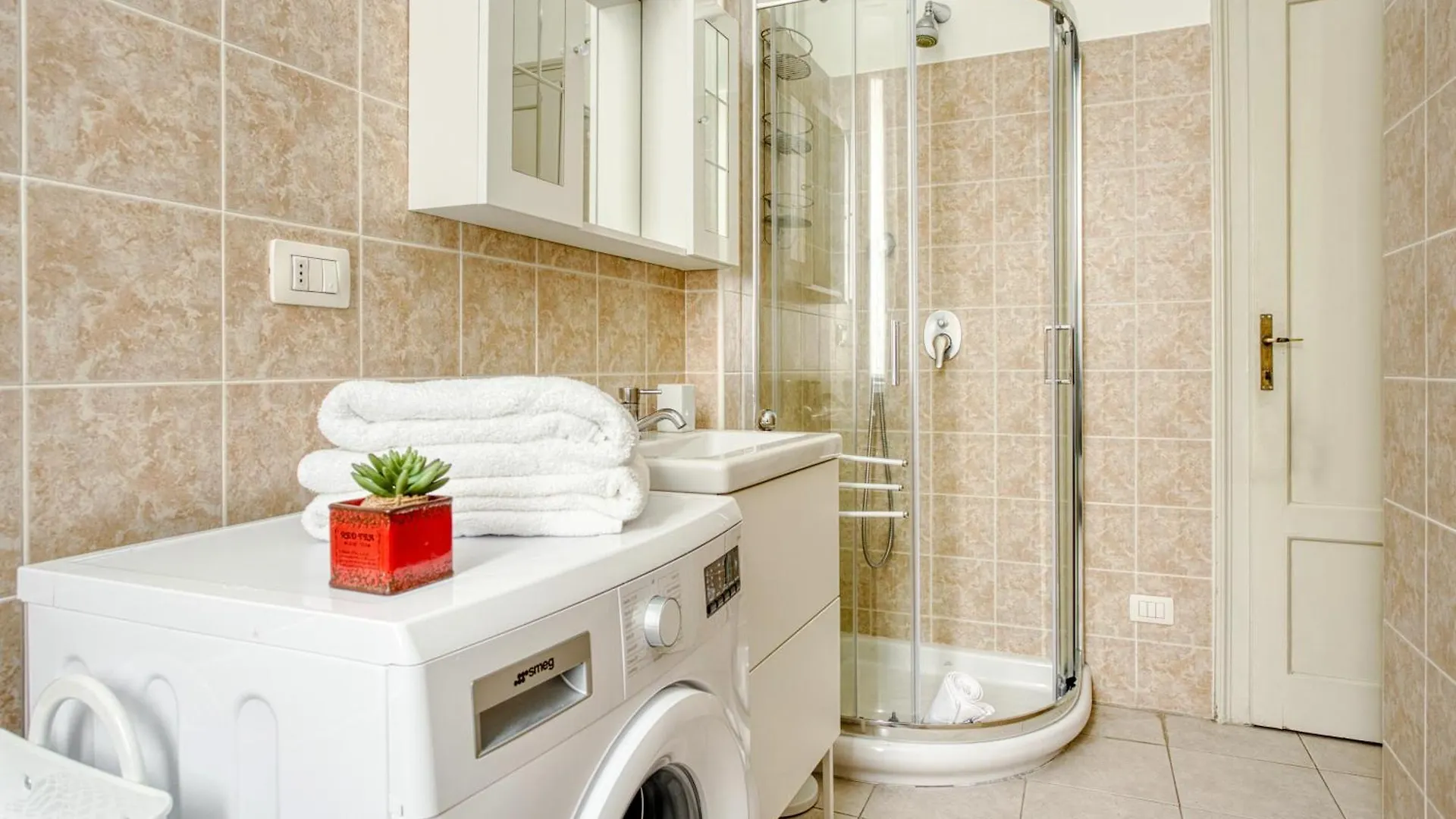 Luxury Stay - City Life Милан 0*,